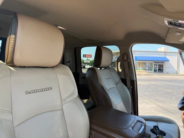 Used 2022 RAM 4500 Laramie AWD/4WD image 36