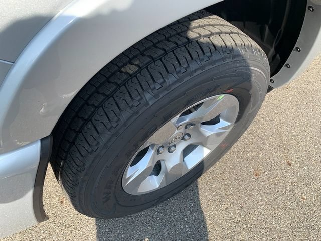 New 2027 RAM 1500 4x4 Crew Cab image 10
