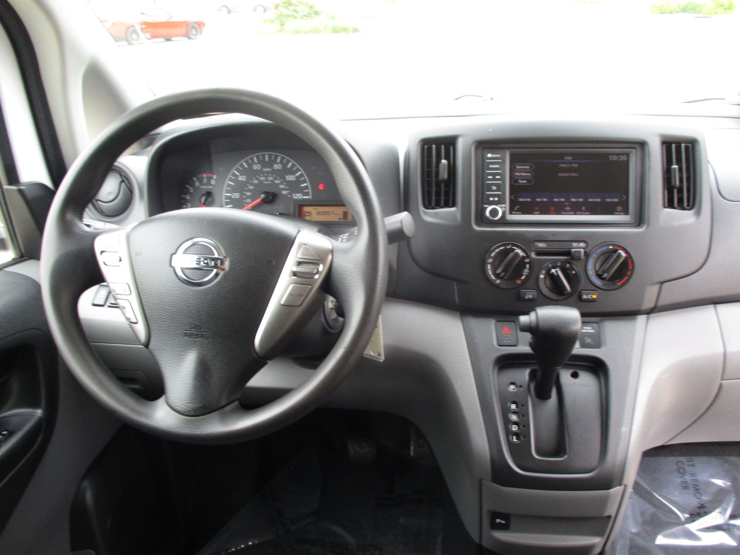 Used 2020 Nissan NV200 SV FWD image 10