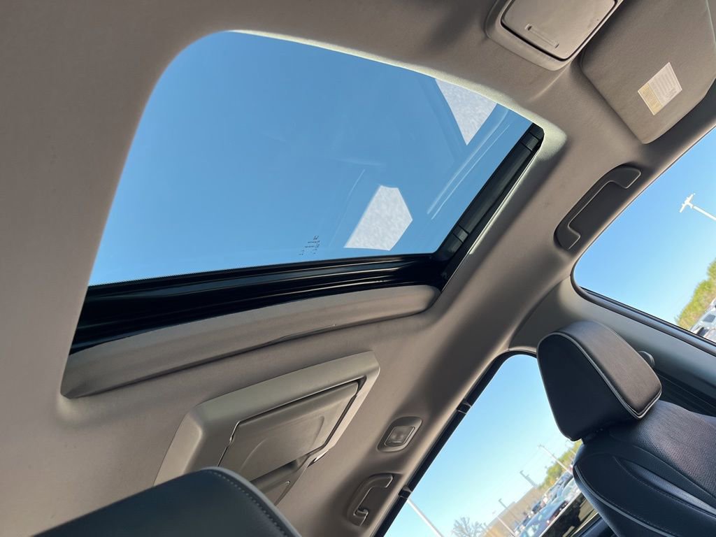 Certified 2024 Honda Odyssey Elite image 34