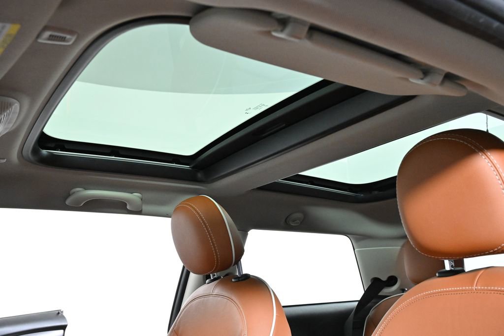 Certified 2024 MINI Cooper S image 27