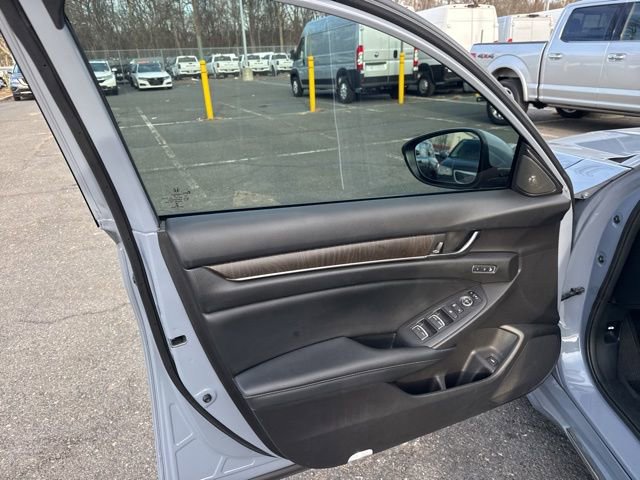 Used 2022 Honda Accord Touring image 36