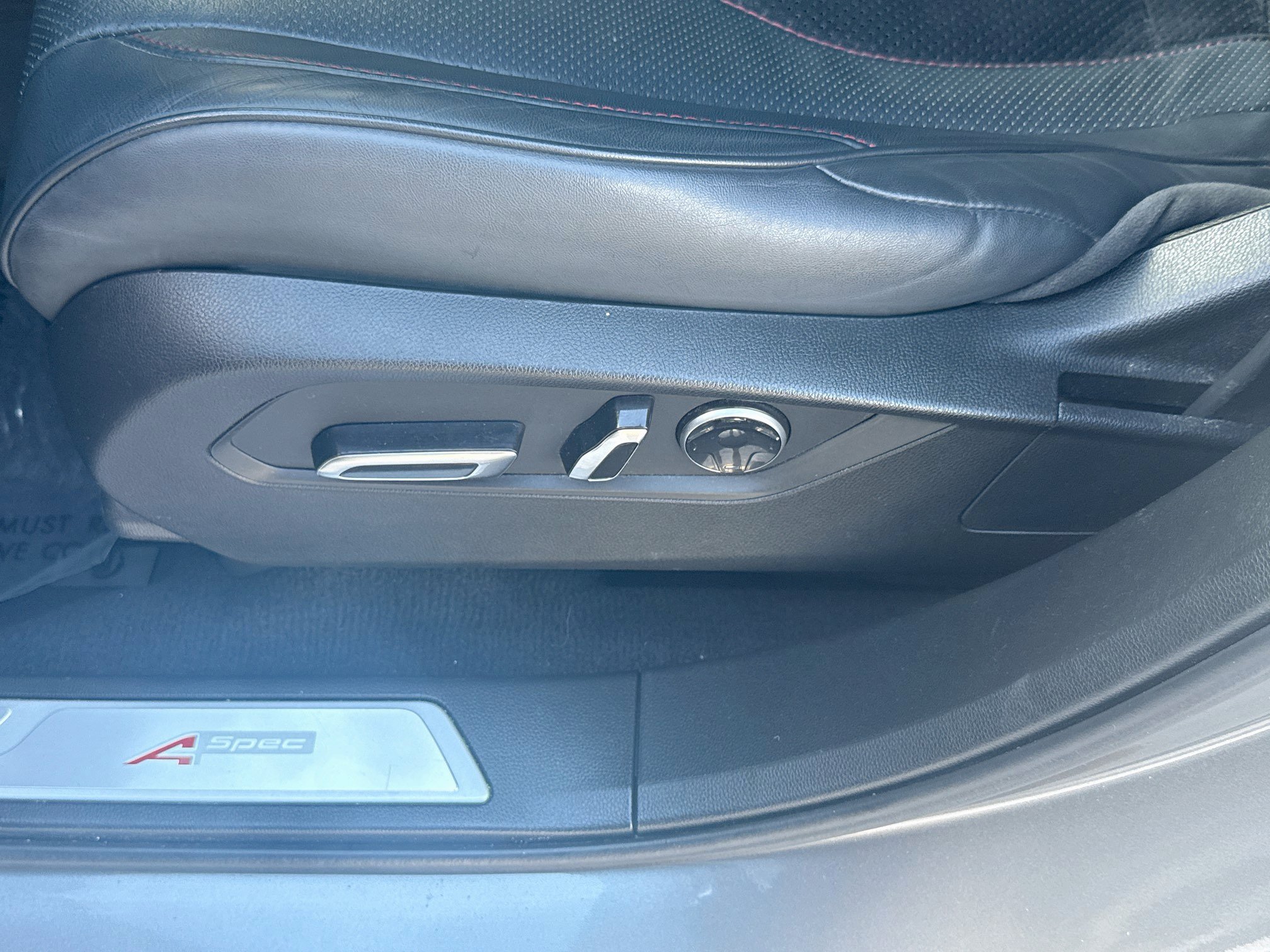Used 2022 Acura RDX w/ Advance Package FWD image 18
