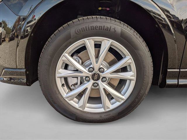 New 2025 Audi Q3 2.0T Premium image 9