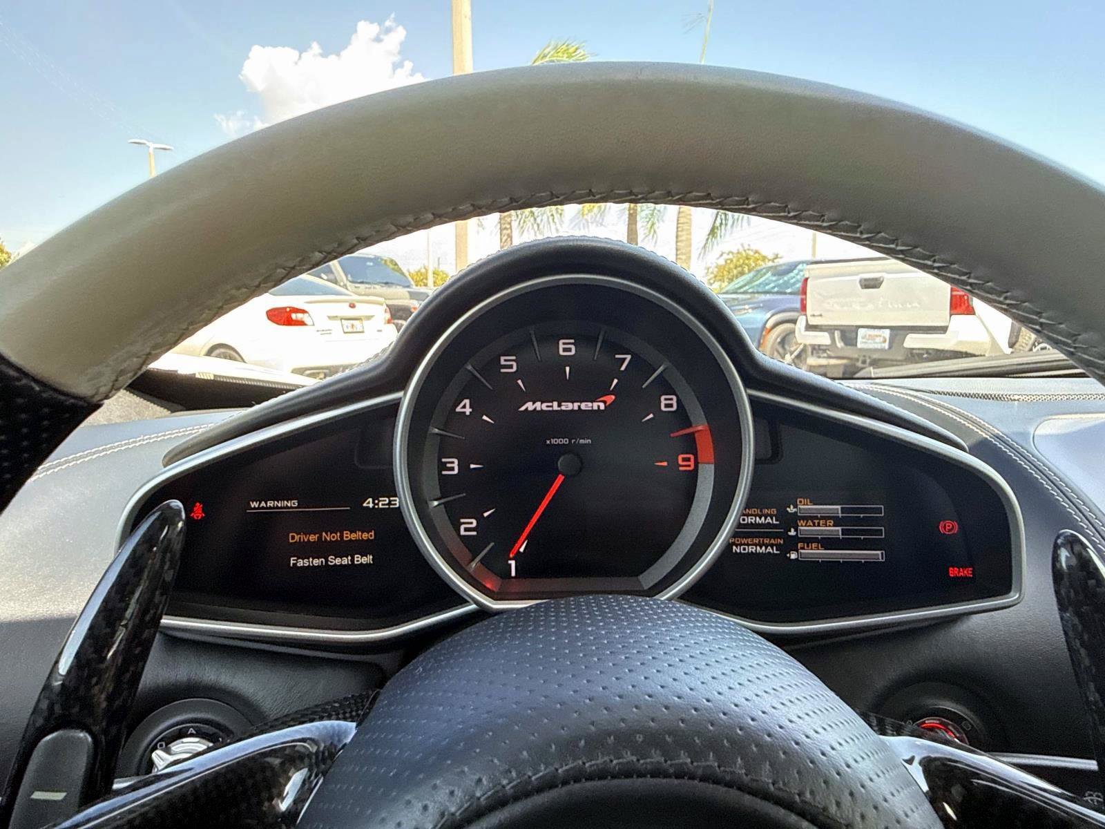 Used 2012 McLaren MP4-12C Coupe RWD image 21