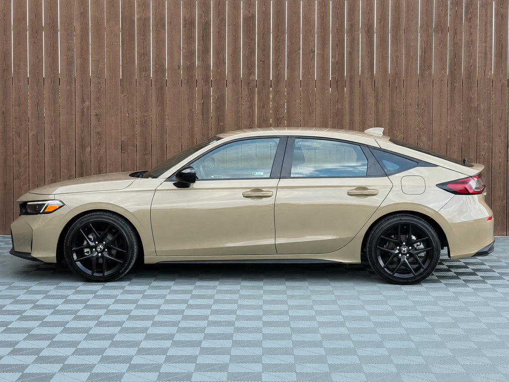 Used 2025 Honda Civic Sport image 14
