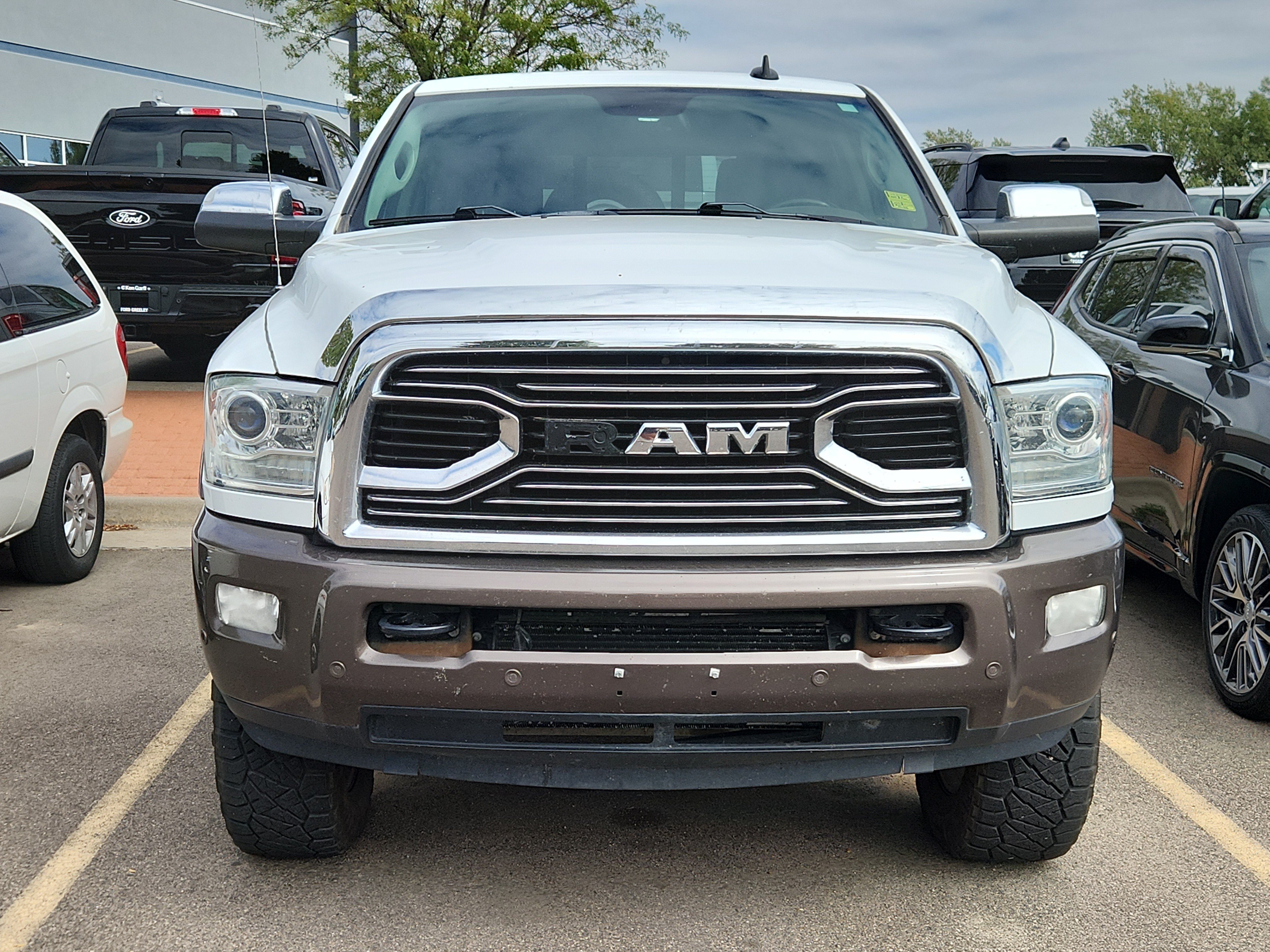 Used 2018 RAM 2500 Longhorn w/ Cold Weather Group AWD/4WD image 2
