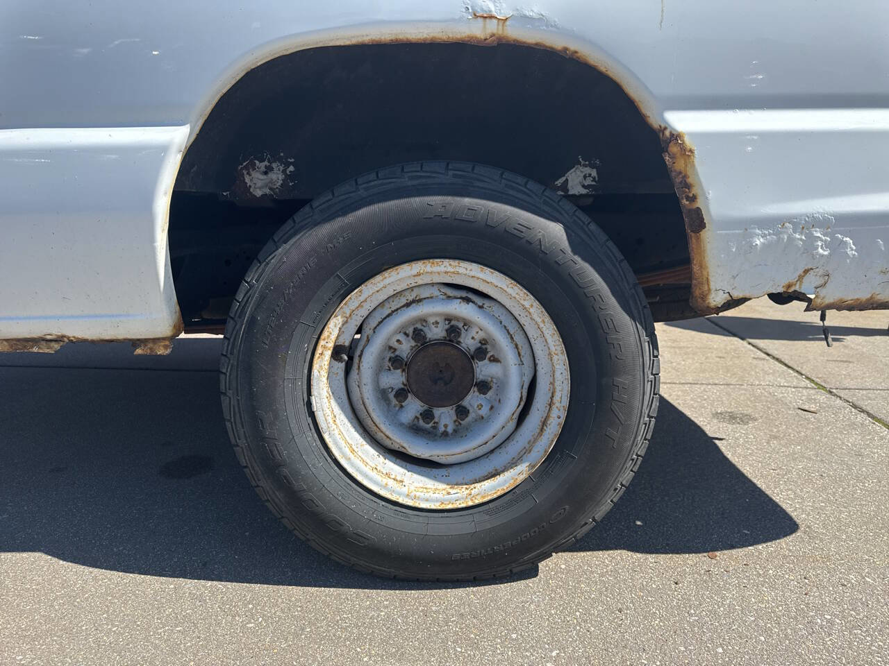 Used 2007 Ford E-250 and Econoline 250 image 8