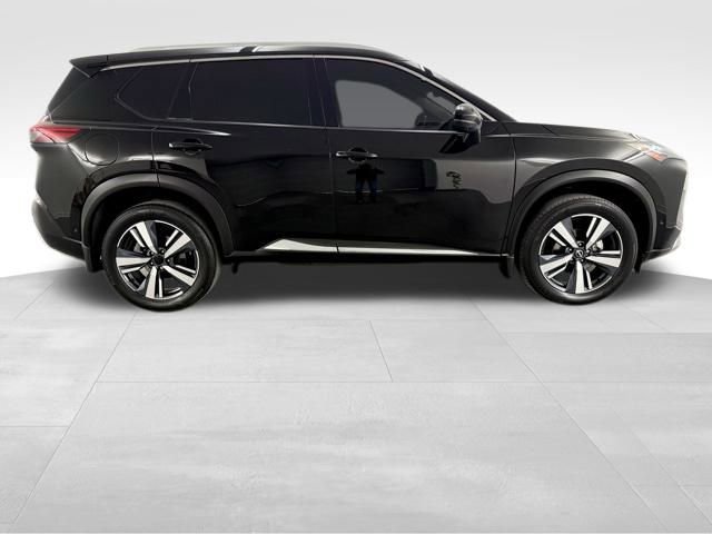 Used 2023 Nissan Rogue Platinum w/ Platinum Premium Package image 10