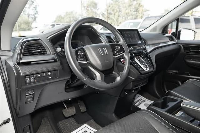 Used 2023 Honda Odyssey Elite image 19