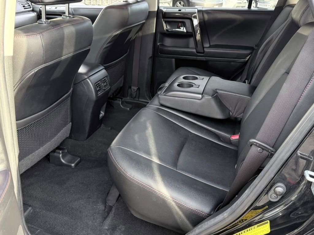 Used 2024 Toyota 4Runner TRD Off-Road Premium image 16