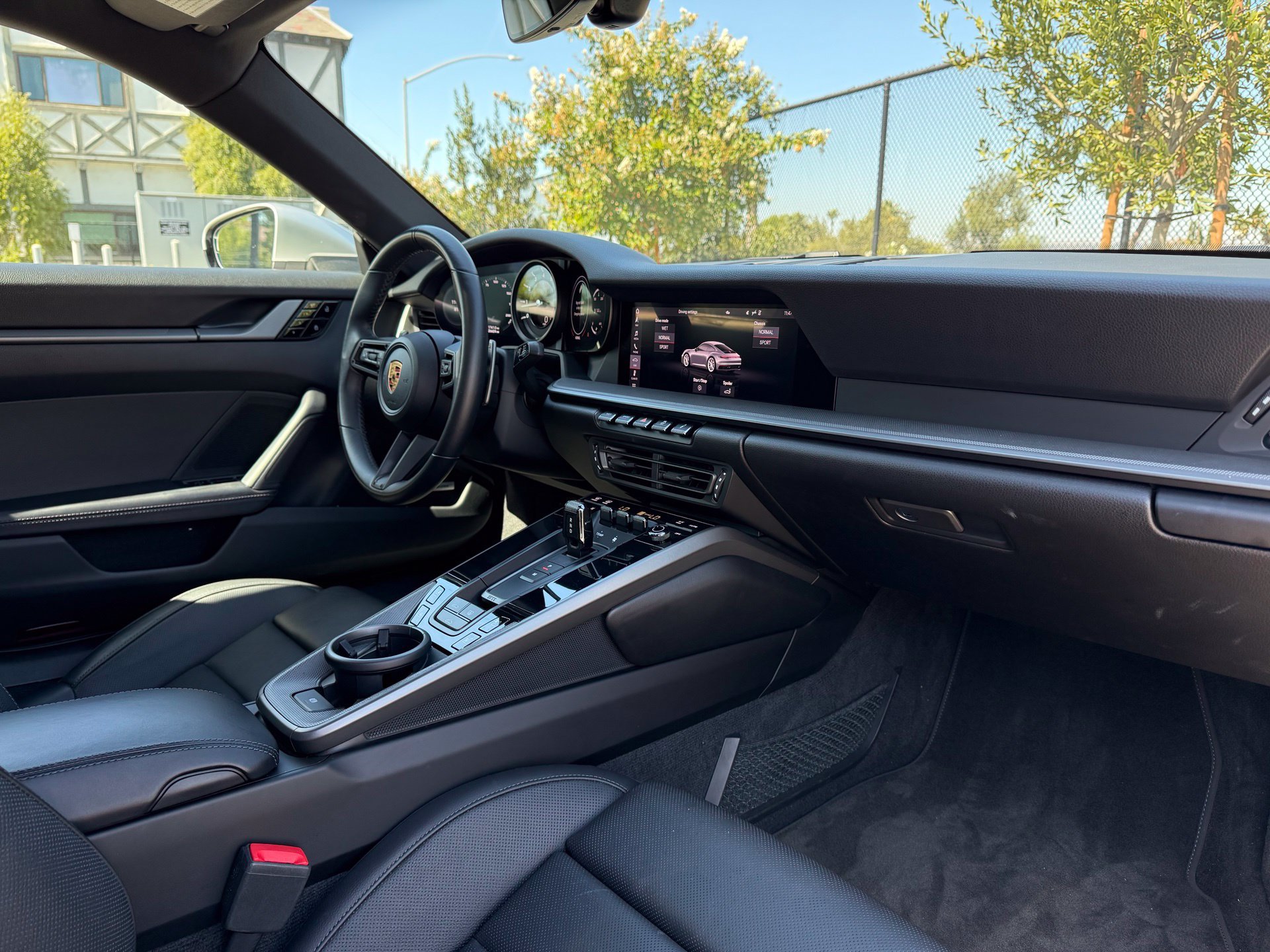 Certified 2021 Porsche 911 Carrera 4 AWD/4WD image 28