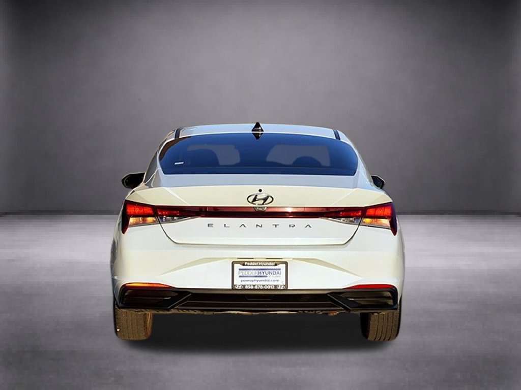 Used 2021 Hyundai Elantra SEL FWD image 6