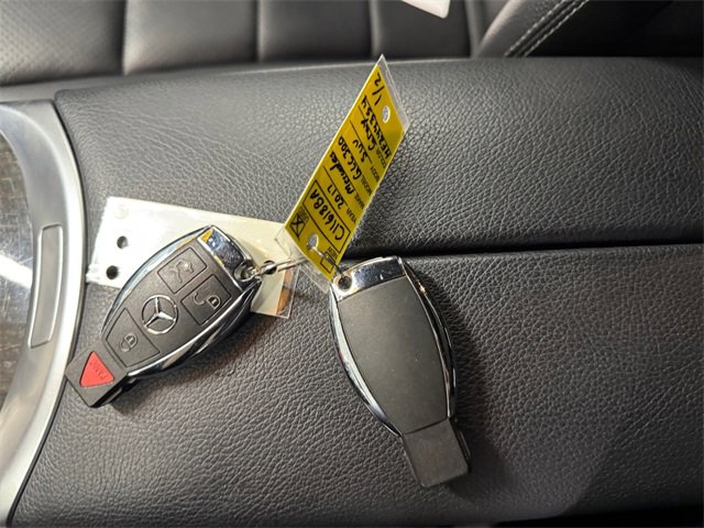 Used 2017 Mercedes-Benz GLC 300 4MATIC image 26