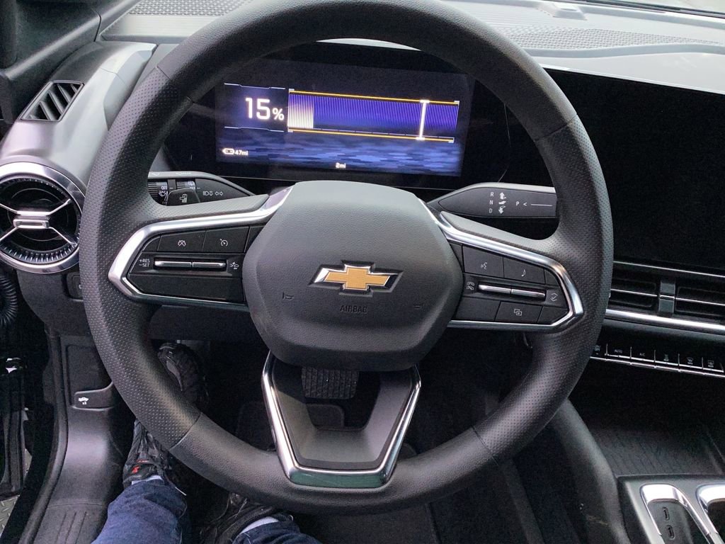 New 2026 Chevrolet Equinox EV LT image 11