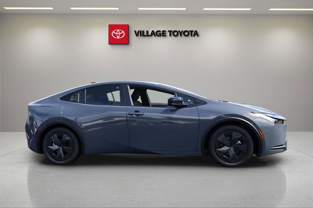 New 2026 Toyota Prius Plug-In Hybrid image 7