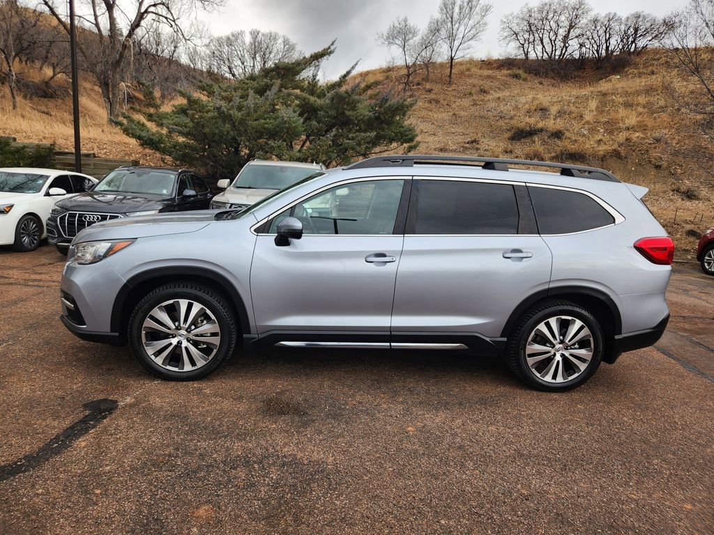 Used 2022 Subaru Ascent Limited w/ Technology Package image 4