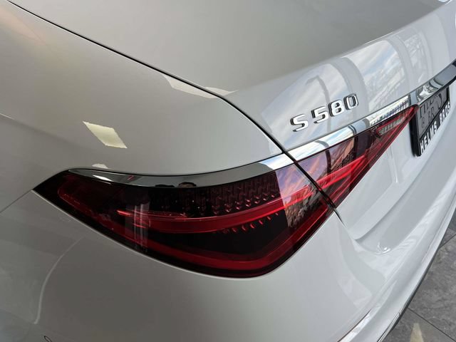 New 2026 Mercedes-Benz S 580 4MATIC Sedan image 9
