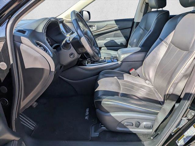 Used 2020 INFINITI QX60 Luxe w/ Essential Package image 16