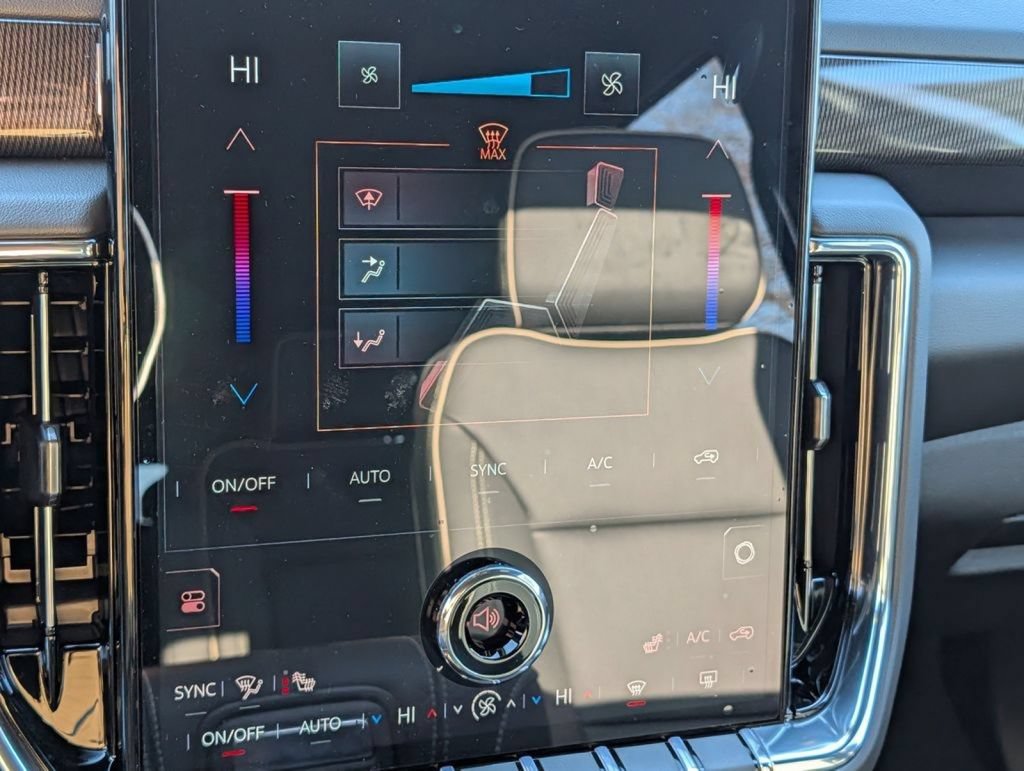 New 2026 GMC Yukon XL Elevation AWD/4WD image 58