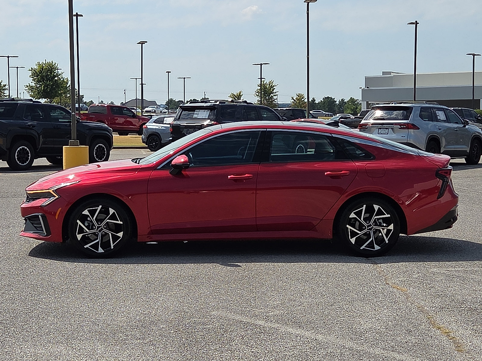 Used 2025 Kia K5 EX FWD image 3