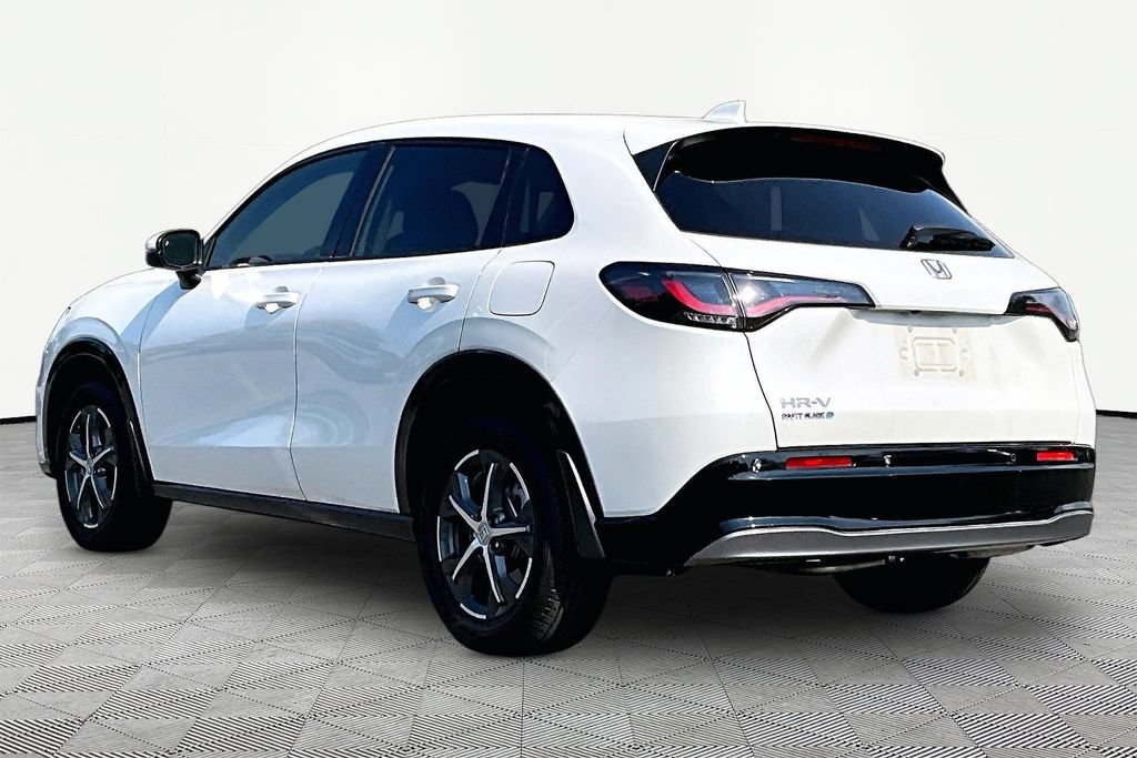 Certified 2024 Honda HR-V EX-L image 4