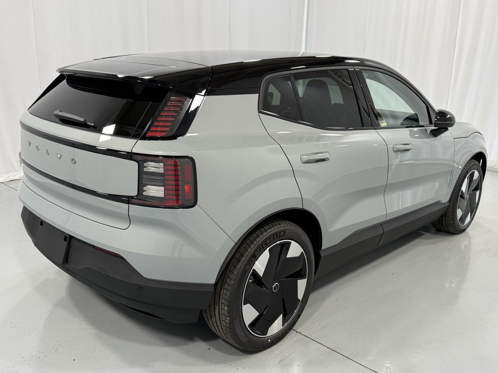 New 2025 Volvo EX30 Plus w/ Protection Package Premier image 6