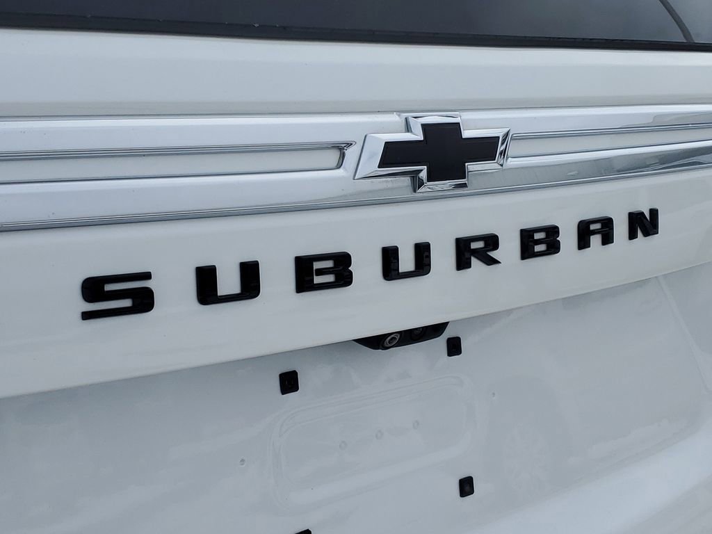 Used 2023 Chevrolet Suburban High Country image 39