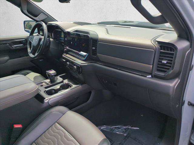 Used 2024 Chevrolet Silverado 1500 ZR2 w/ Technology Package AWD/4WD image 22