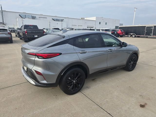 Used 2025 Buick Envista Sport Touring image 14