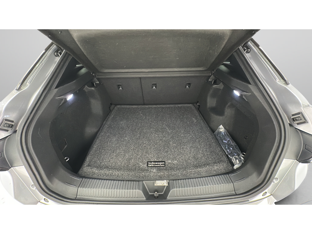 Used 2023 Volkswagen ID.4 Pro AWD/4WD image 19