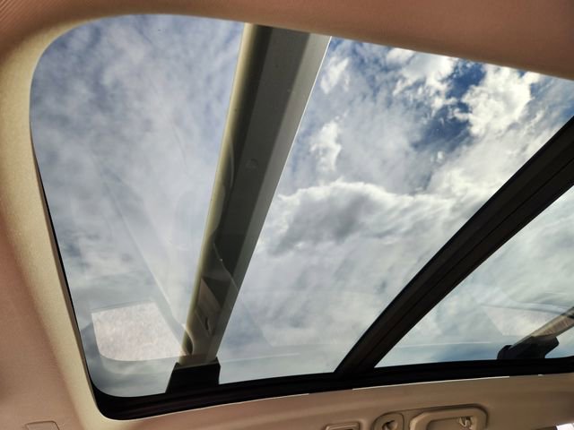 Certified 2026 Volvo V60 B5 Cross Country Ultra w/ Climate Package image 26