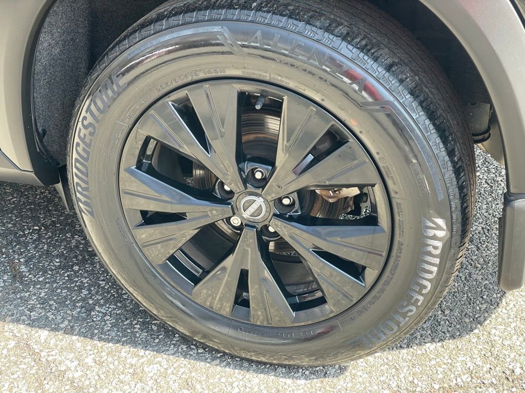 Certified 2023 Nissan Rogue SV w/ SV Premium B Package AWD/4WD image 36