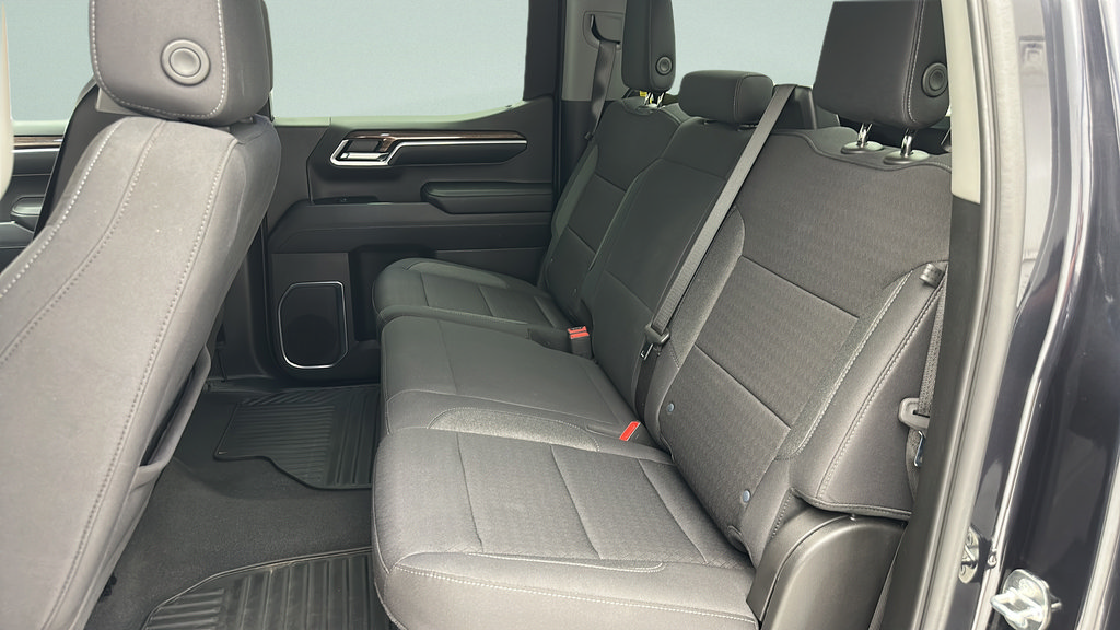 Used 2024 Chevrolet Silverado 1500 LT AWD/4WD image 13