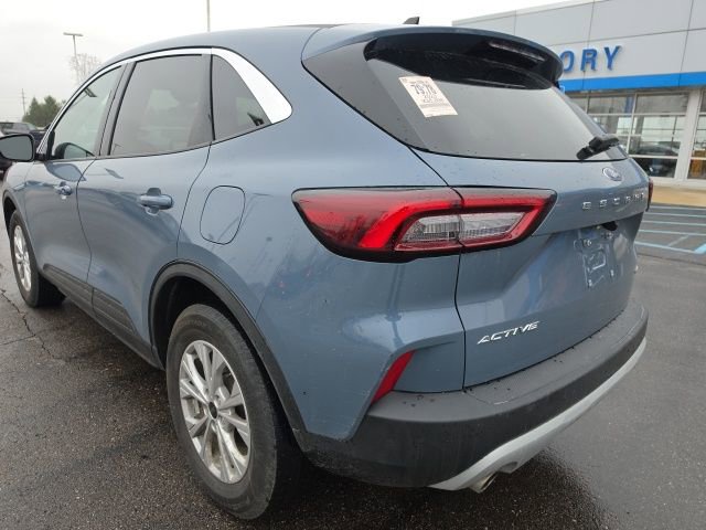 Used 2023 Ford Escape Active AWD/4WD image 4