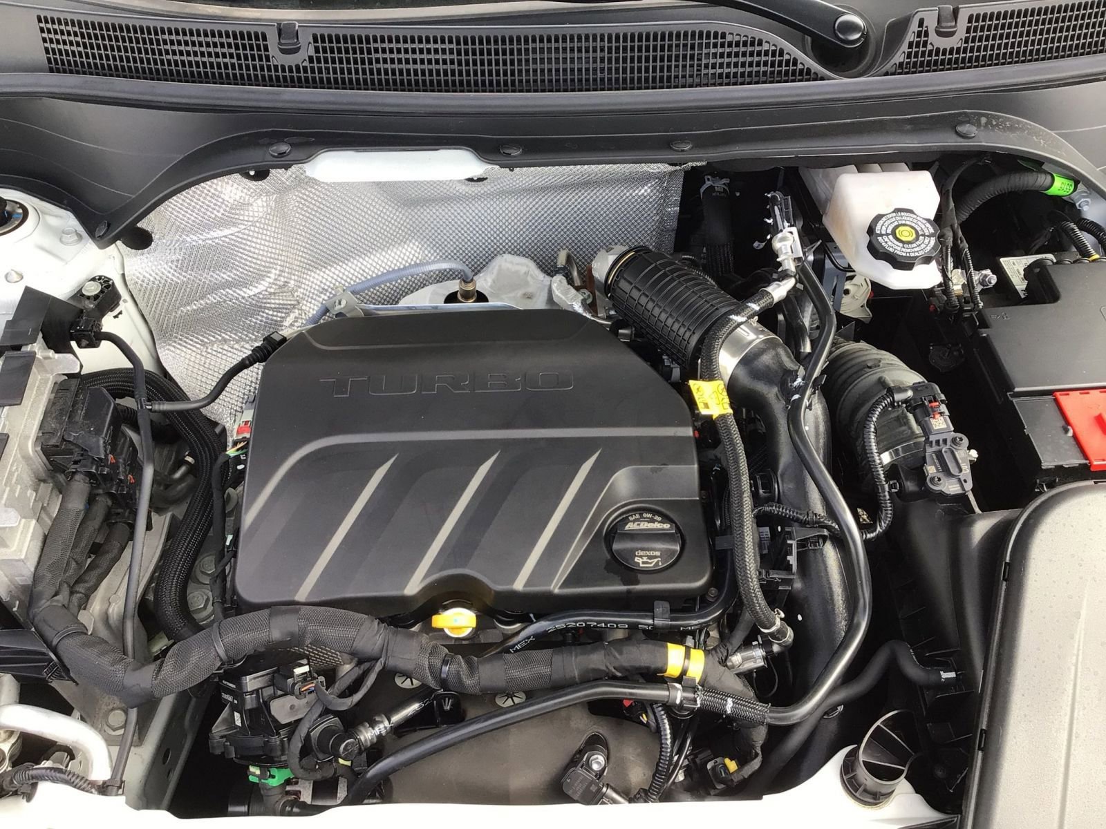 Used 2025 Buick Envista Sport Touring image 31