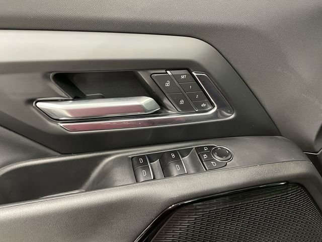 New 2025 Chevrolet Silverado EV RST AWD/4WD image 22