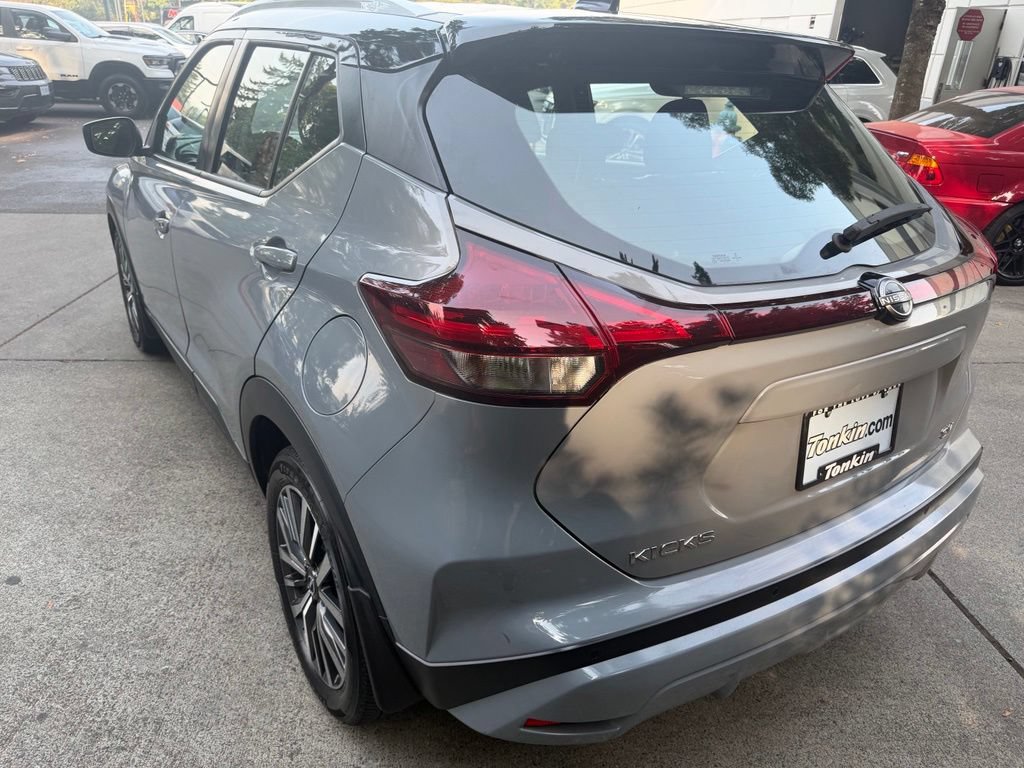 Used 2023 Nissan Kicks SV FWD image 6