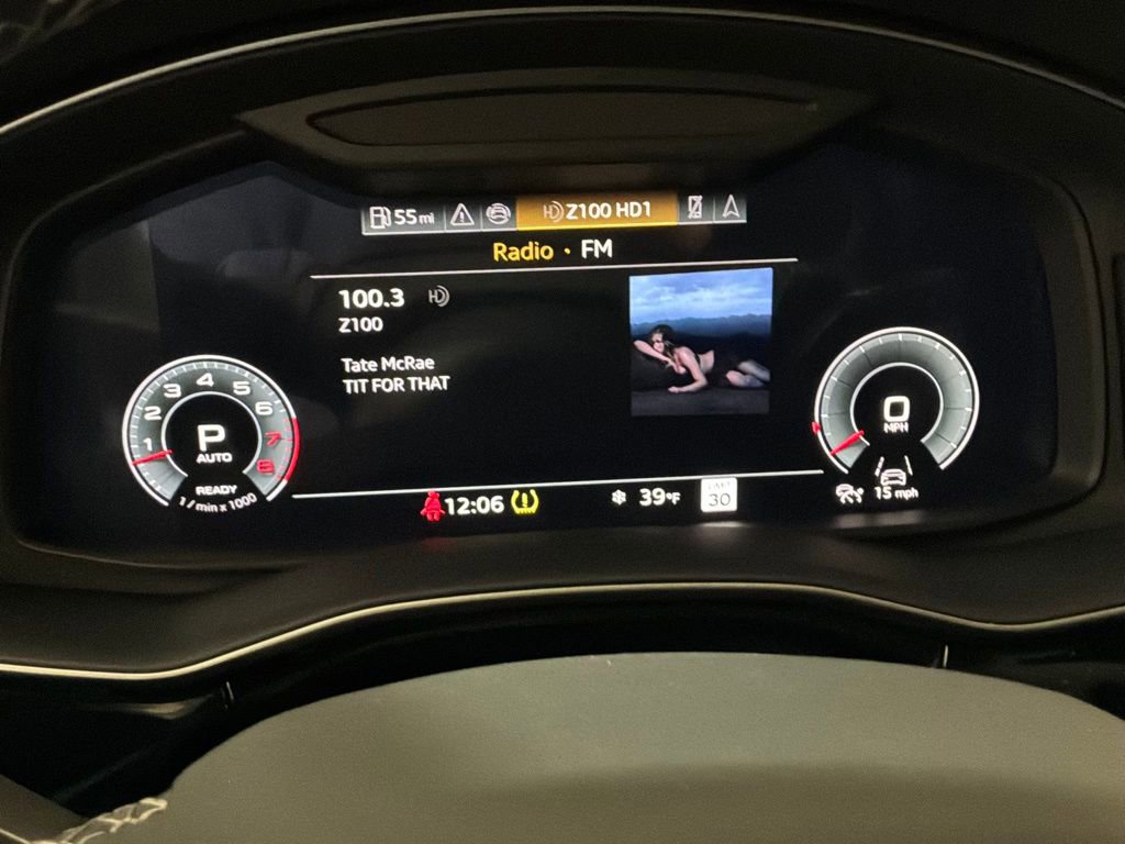 Used 2025 Audi Q7 3.0T Premium Plus image 16