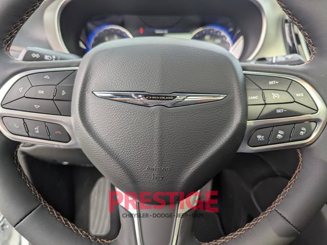 New 2026 Chrysler Pacifica Pinnacle w/ Trailer Tow Group image 12