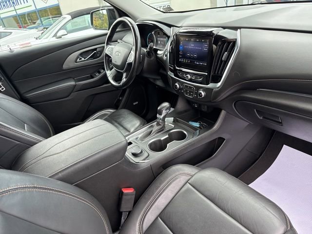 Used 2021 Chevrolet Traverse RS image 15