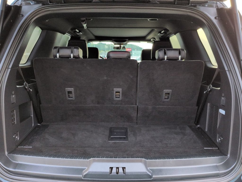 Used 2024 Ford Expedition Limited RWD image 13