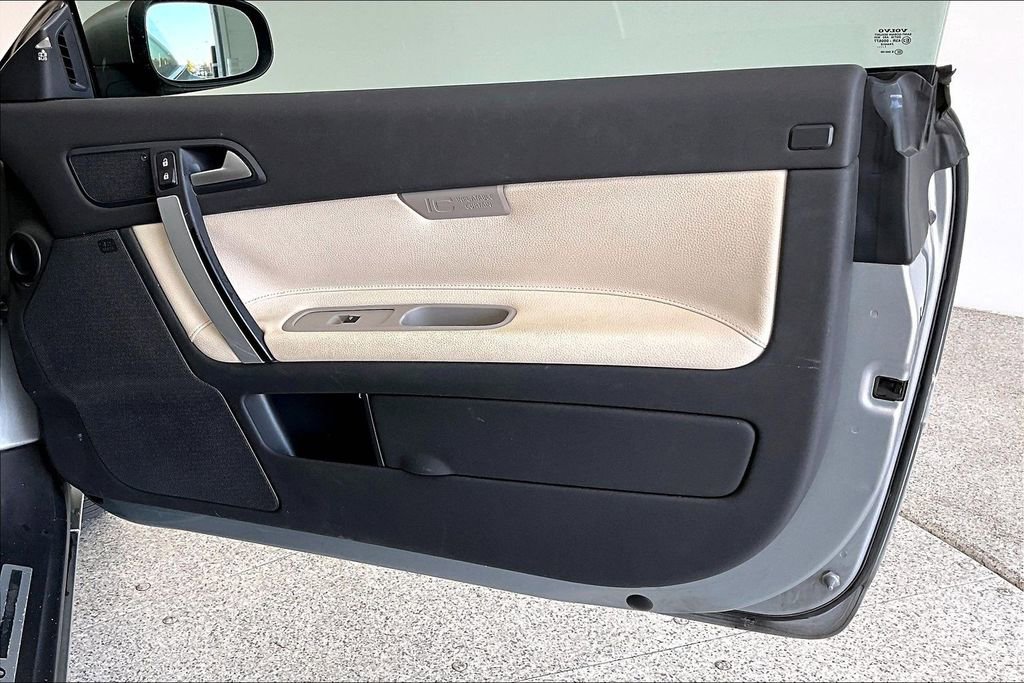 Used 2012 Volvo C70 T5 image 24