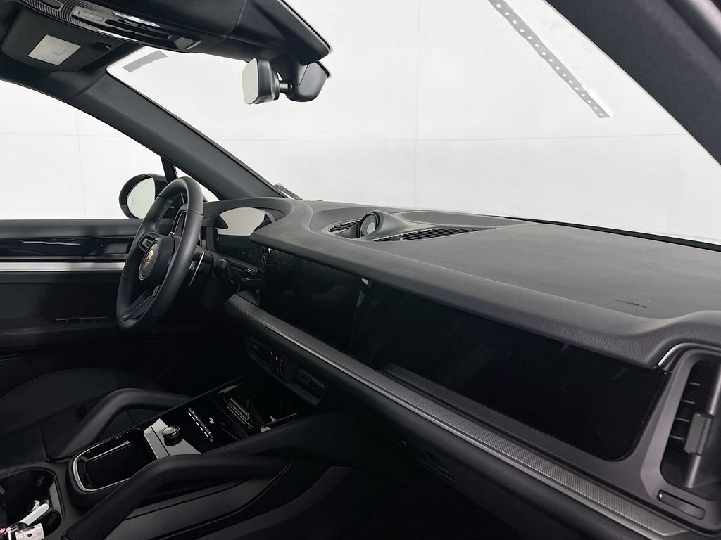 New 2026 Porsche Cayenne AWD/4WD image 31