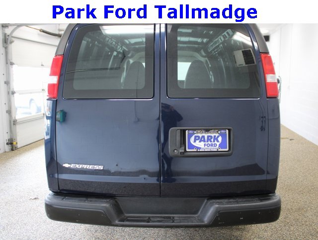 Used 2014 Chevrolet Express 1500 image 4
