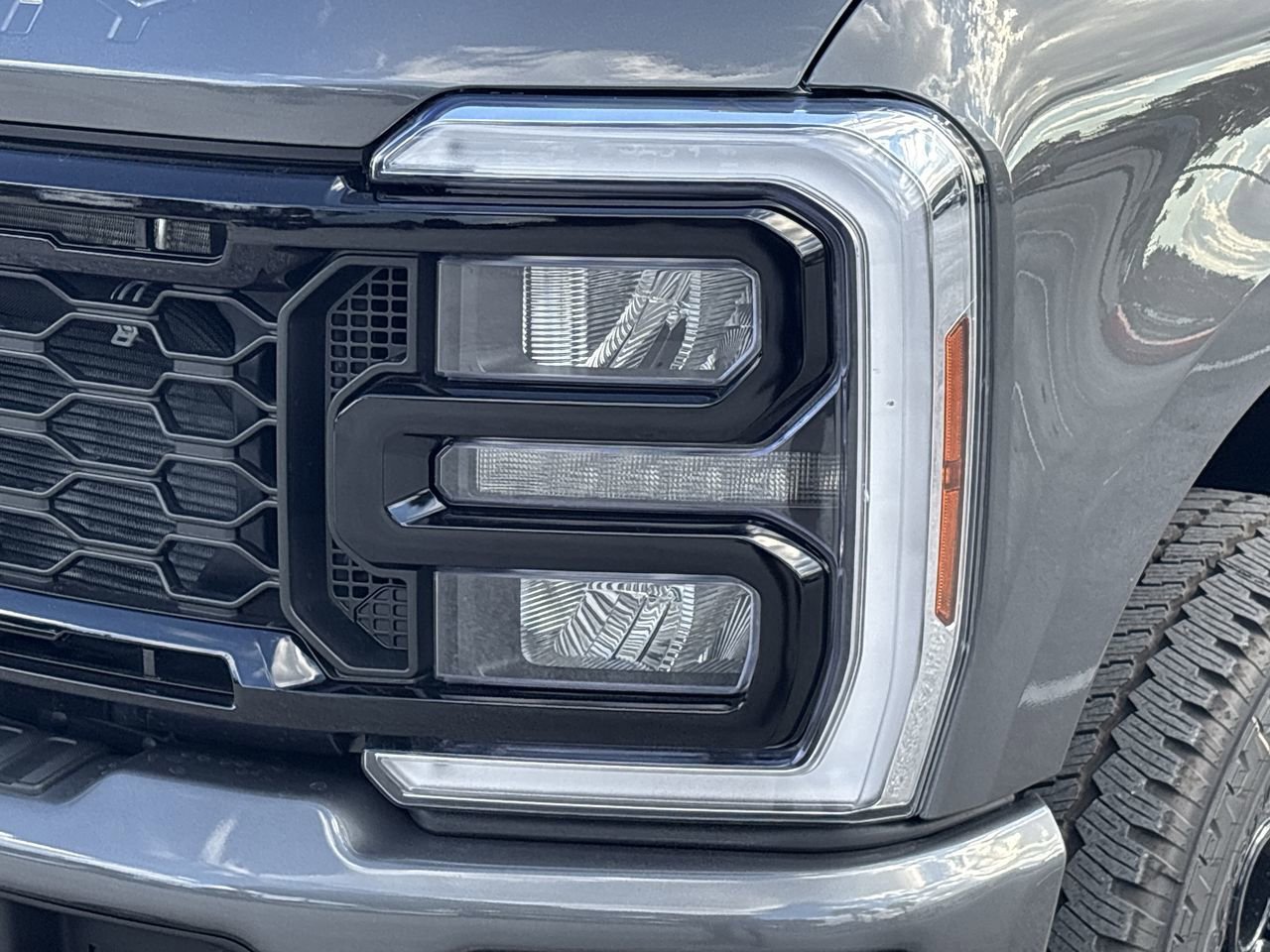 New 2026 Ford F250 Lariat w/ Black Appearance Package image 6