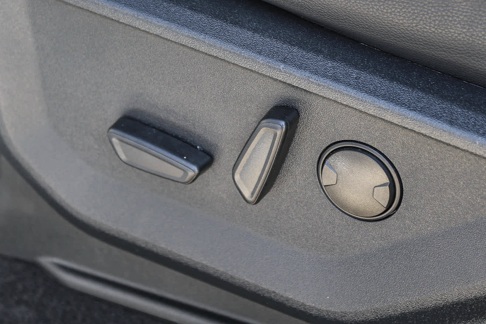 Used 2024 Ford F150 Lightning Flash AWD/4WD image 19