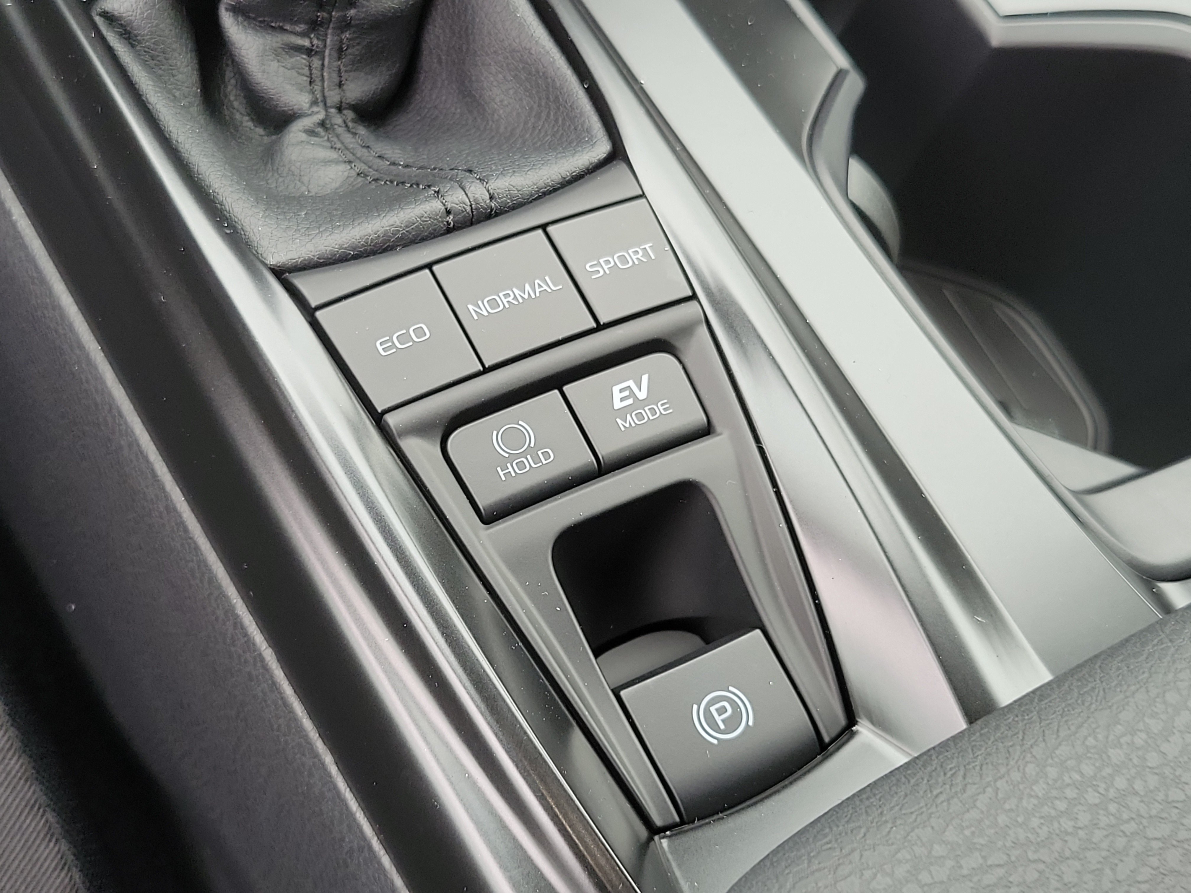 New 2026 Toyota Camry LE FWD image 33