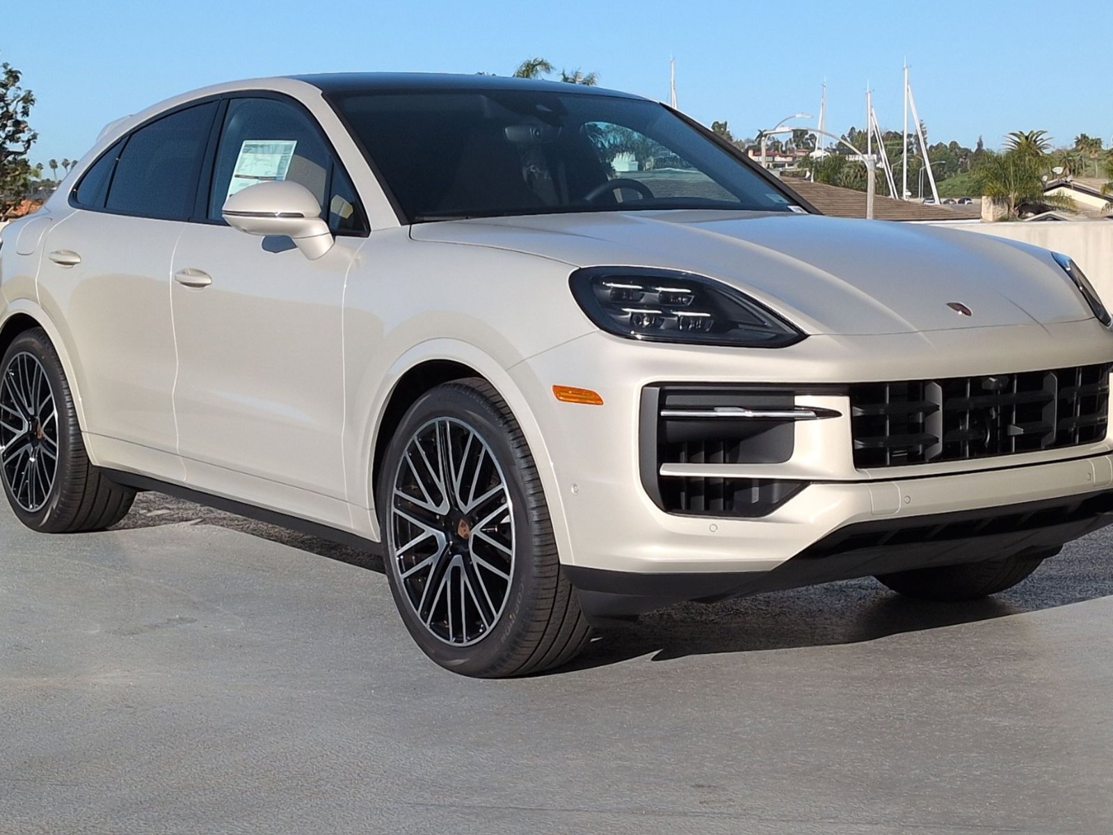 New 2026 Porsche Cayenne Coupe AWD/4WD image 8
