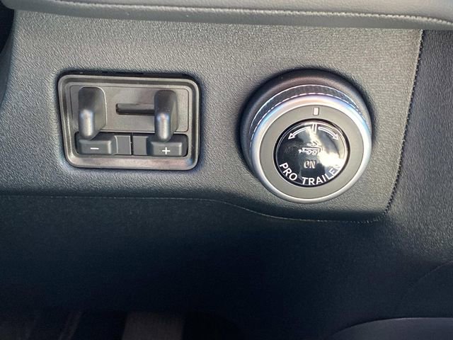 New 2026 Lincoln Navigator Reserve w/ Jet Appearance Package AWD/4WD image 25